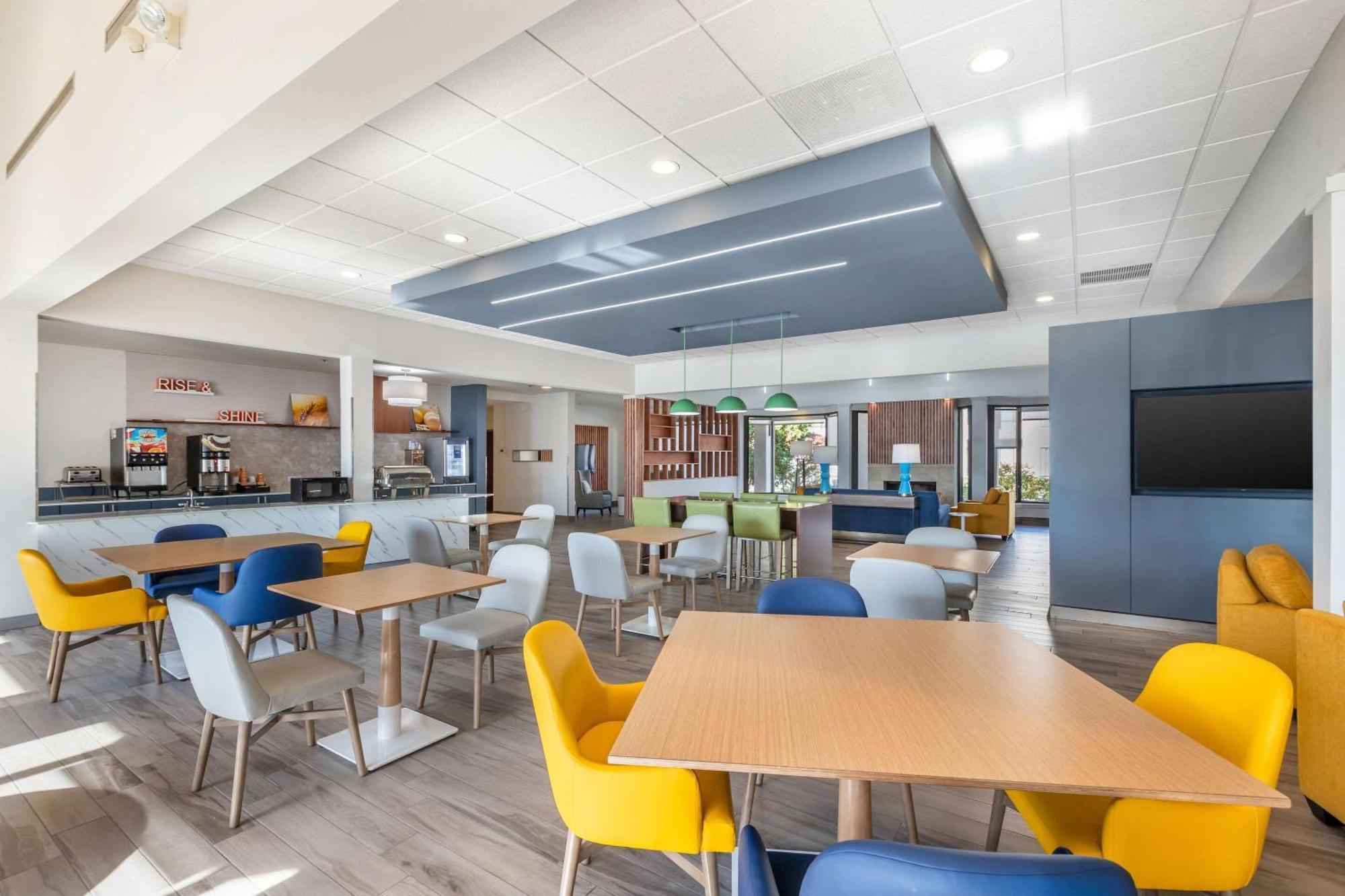 Comfort Inn & Suites Arlington Heights - Buffalo Grove المظهر الخارجي الصورة