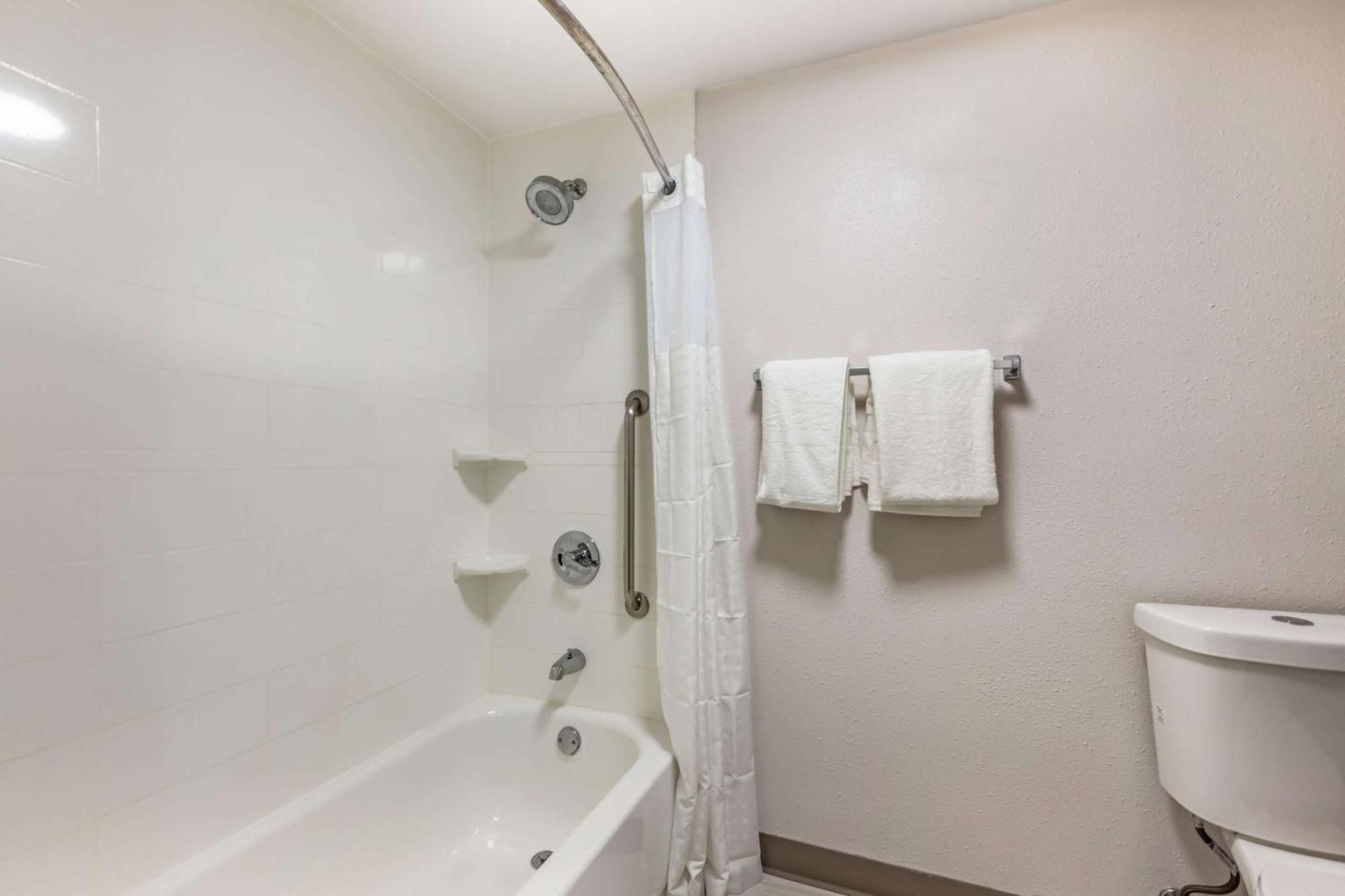 Comfort Inn & Suites Arlington Heights - Buffalo Grove المظهر الخارجي الصورة